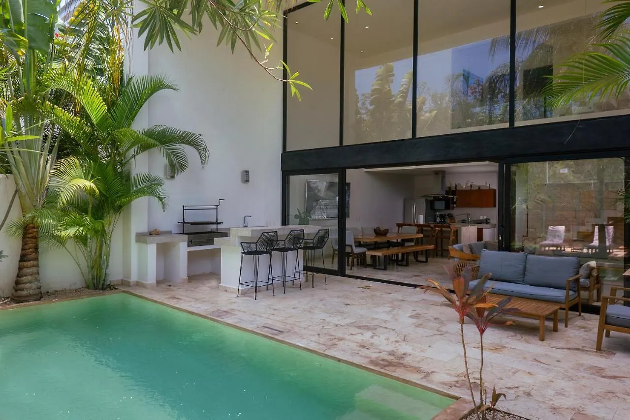 Spectacular 4Br Tulum Style Villa With Concierge And Secluded Pool